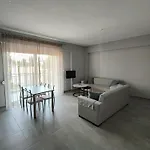 דירה Irina's 3 *