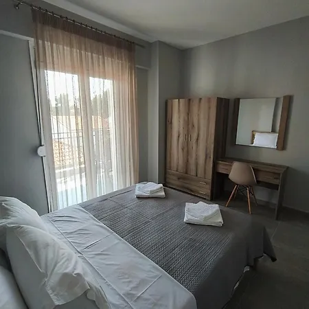 Irina's 3 * Psakoudia