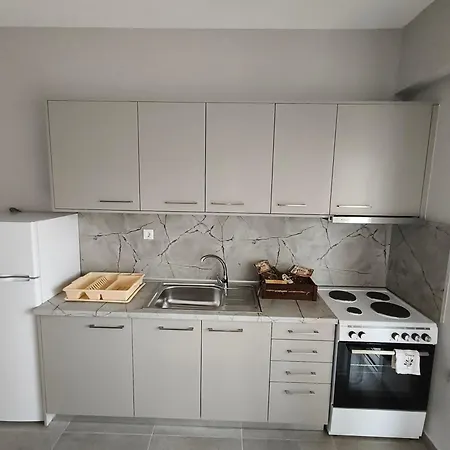 דירה Irina's 3 *