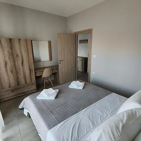 Irina's 3 * Psakoudia