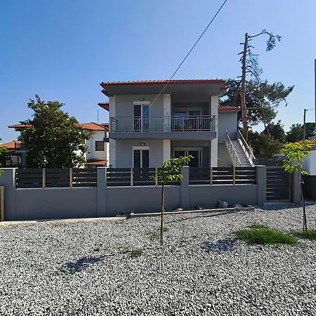 Irina's 3 Psakoudia