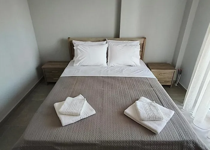 Irina's 3 Appartement Psakoudia