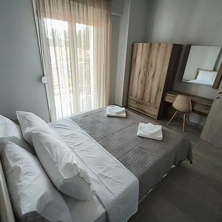 Irina's 3 Apartment Psakoudia