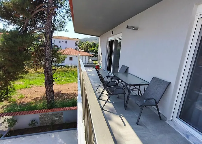 Irina's 3 Apartament *